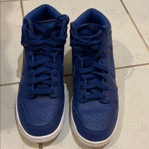 Blue nike shoes